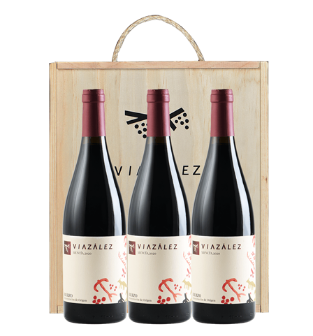 Pack 3 botellas de vino Viazález y estuche de madera